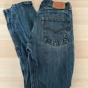 Levi's 514 Straight Blue Jeans